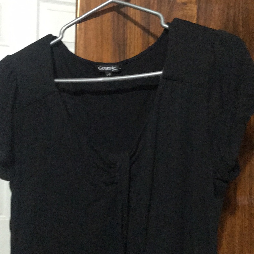 Blouse - Picture 2 of 3